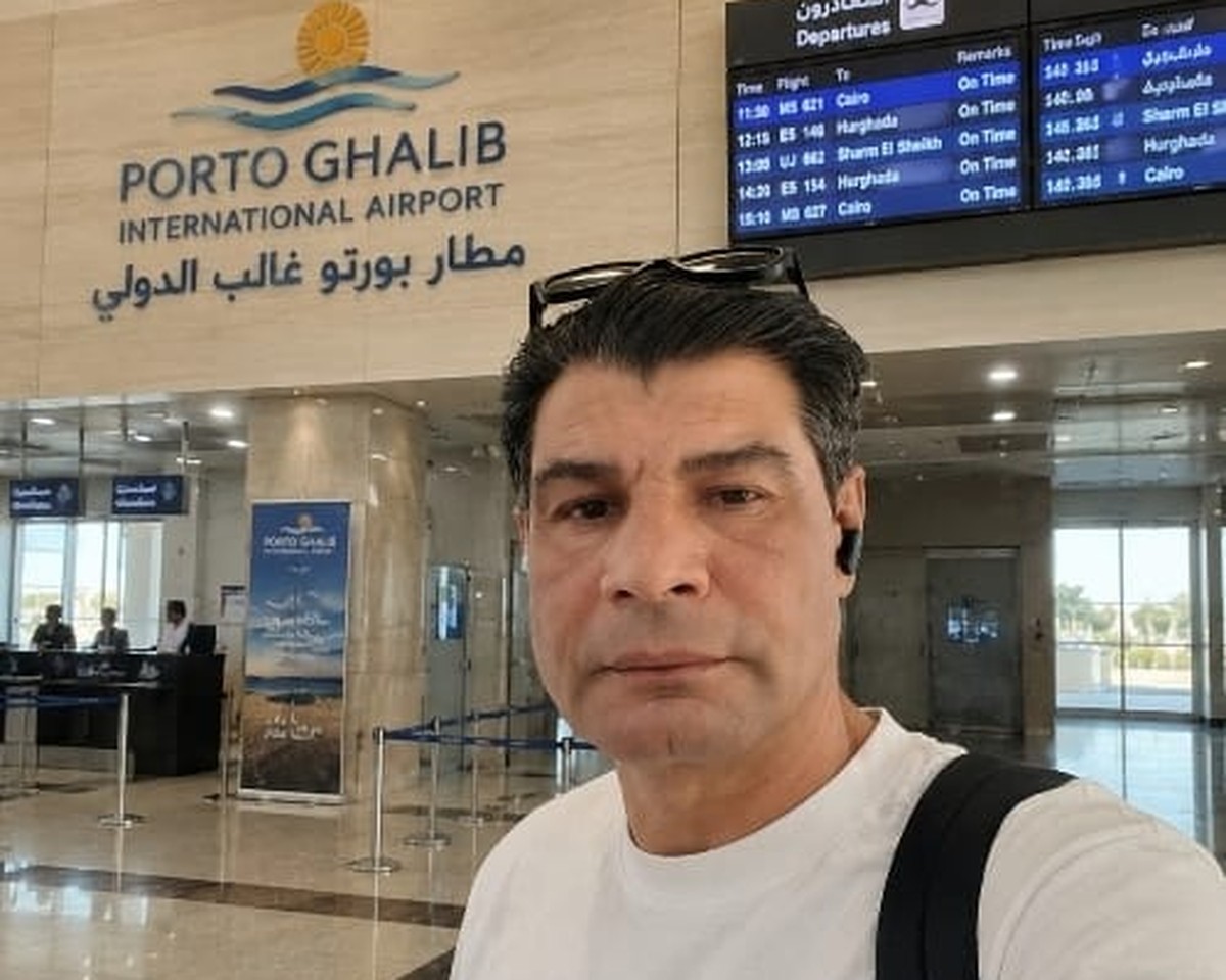 المهندس سيد مشرف — إشراف هندسي على مواقع الإنشاءات