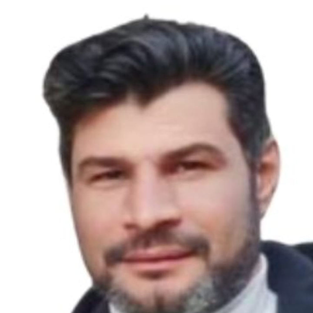 صورة المهندس سيد مشرف